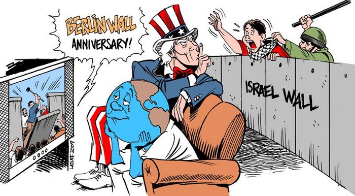BlackCommentator.com November 15, 2018 - Issue 764: Wall Hypocrisy - Political Cartoon By Carlos Latuff, Rio de Janeiro Brazil